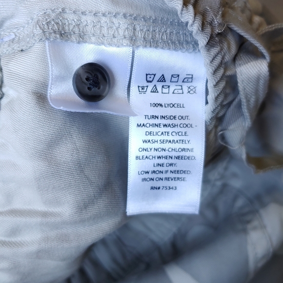 C & C California - Grey 6 pocket cargo pants, elastic waist with drawstring - S - Picture 10 of 10